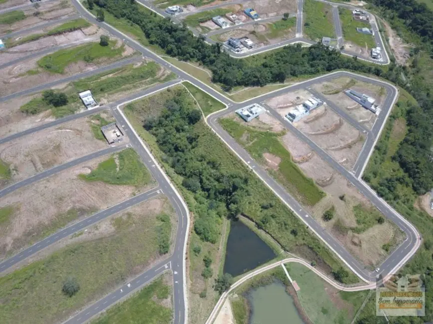 Terreno / Lote à venda, 300m2 em Caldas Novas - GO - imagem 4 Foto 4 de Terreno / Lote à venda, 300m2 em Caldas Novas - GO