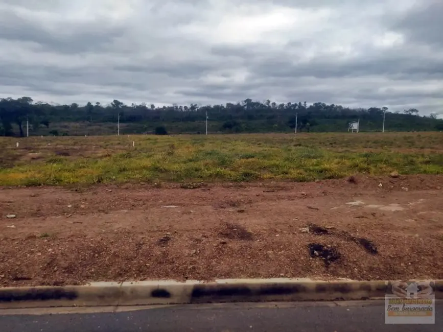 Foto 4 de Terreno / Lote à venda, 360m2 em Caldas Novas - GO