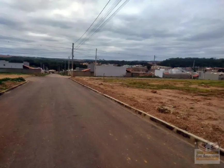 Foto 9 de Terreno / Lote à venda, 360m2 em Caldas Novas - GO