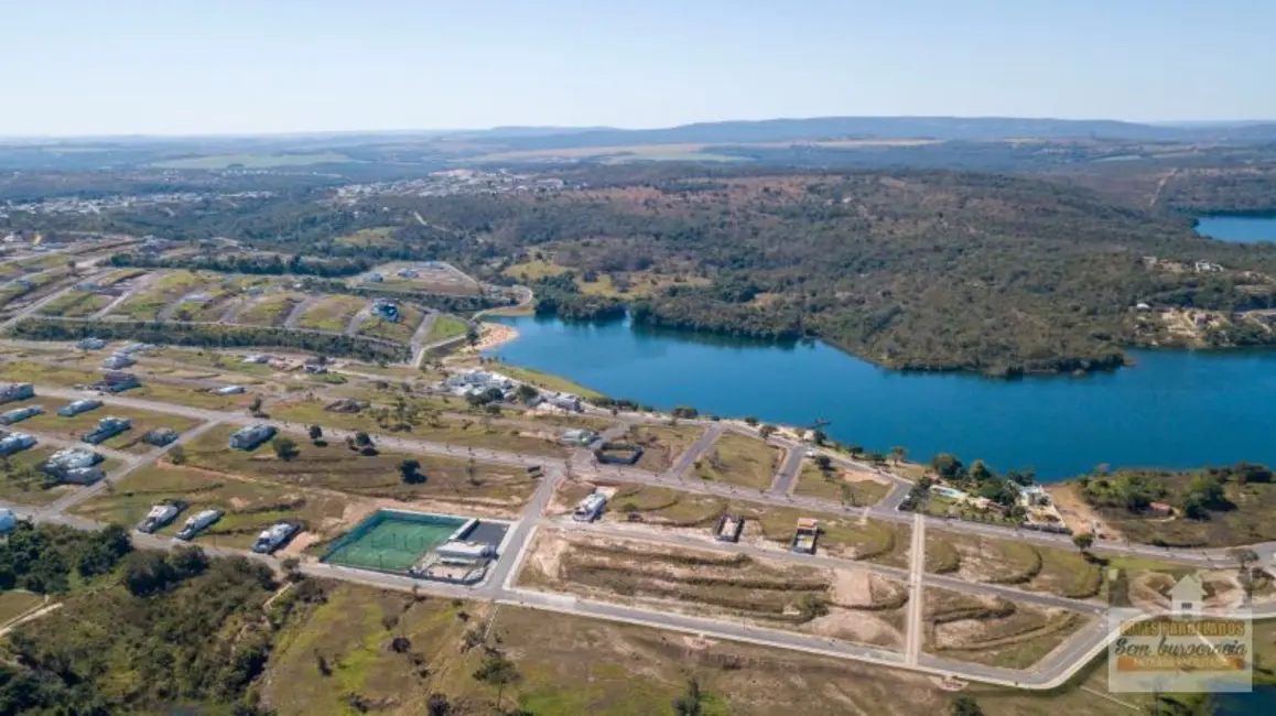 Foto 1 de Terreno / Lote à venda, 300m2 em Caldas Novas - GO