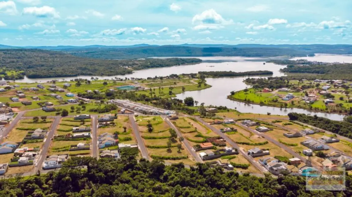 Foto 2 de Terreno / Lote à venda, 300m2 em Caldas Novas - GO