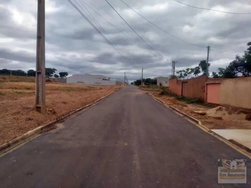 Foto 6 de Terreno / Lote à venda, 360m2 em Caldas Novas - GO