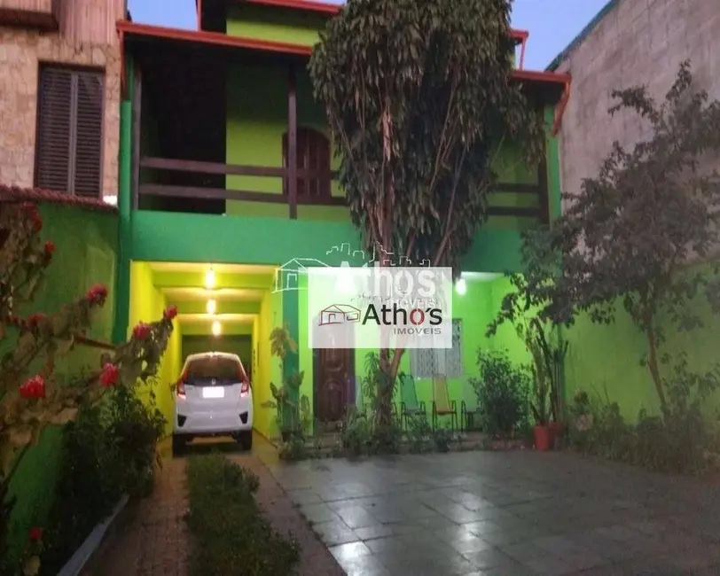 Foto 1 de Sobrado com 5 quartos à venda, 300m2 em Vila Aquilino, Santo Andre - SP