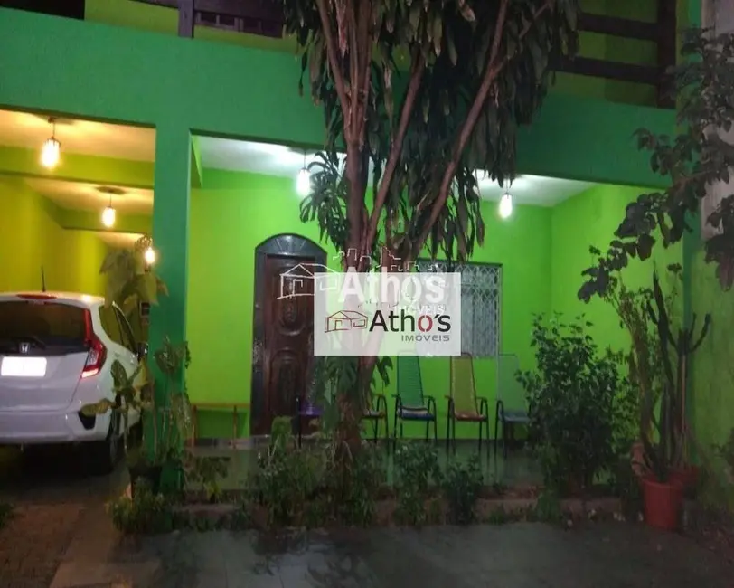 Foto 2 de Sobrado com 5 quartos à venda, 300m2 em Vila Aquilino, Santo Andre - SP