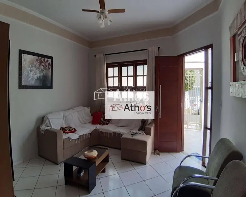 Foto 2 de Casa com 3 quartos à venda, 250m2 em Jardim Regina, Indaiatuba - SP