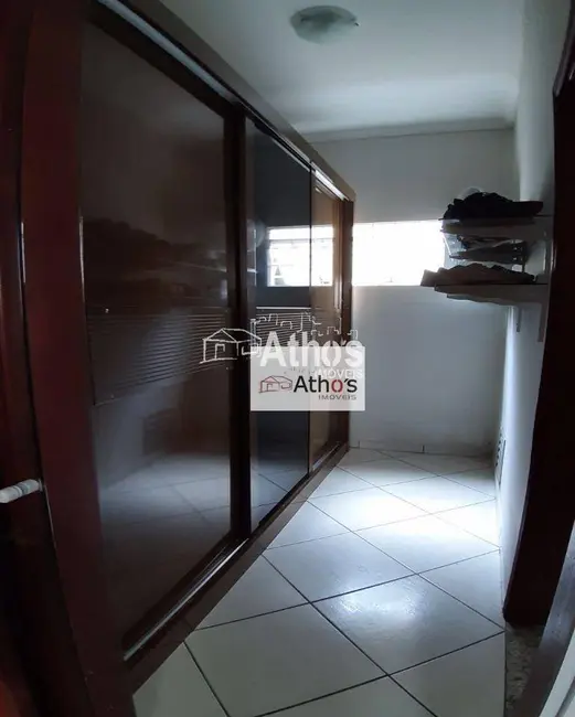 Foto 3 de Casa com 3 quartos à venda, 250m2 em Jardim Regina, Indaiatuba - SP