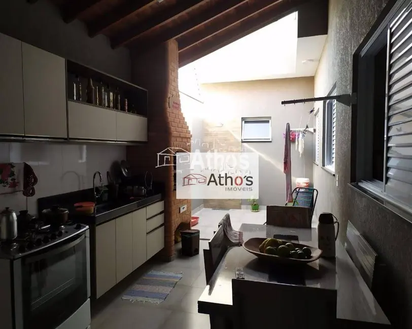 Foto 8 de Casa com 3 quartos à venda, 150m2 em Indaiatuba - SP