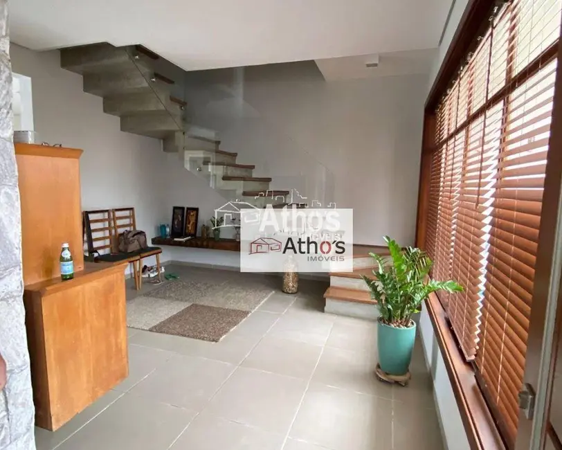 Sobrado com 3 quartos à venda e para alugar, 300m2 em Jardim Residencial Terra Nobre, Indaiatuba - SP - imagem 6 Foto 6 de Sobrado com 3 quartos à venda e para alugar, 300m2 em Jardim Residencial Terra Nobre, Indaiatuba - SP