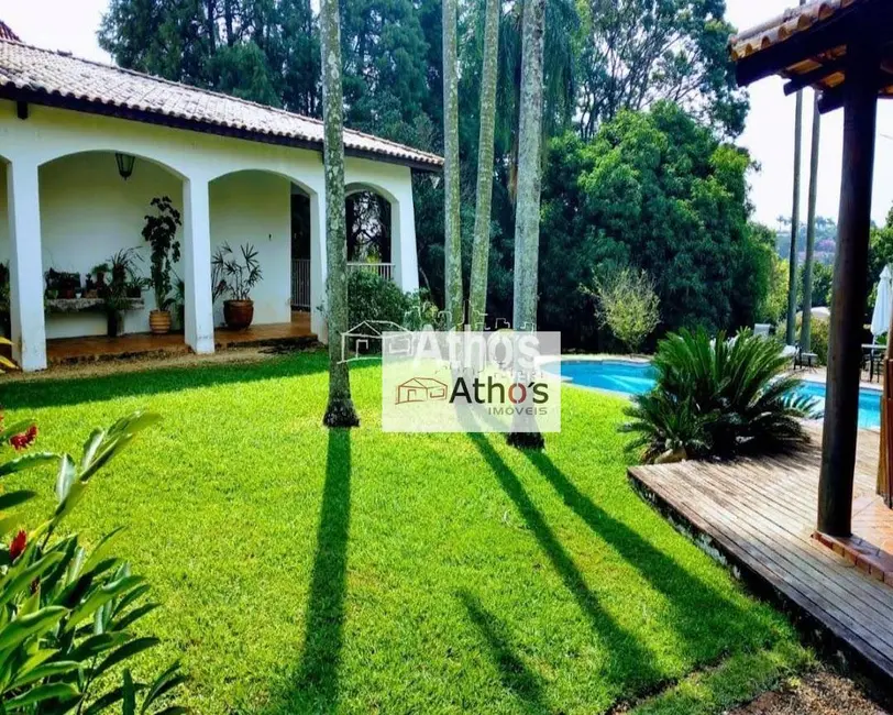 Chácara com 6 quartos à venda, 3230m2 em Colinas do Mosteiro de Itaici, Indaiatuba - SP - imagem 5 Foto 5 de Chácara com 6 quartos à venda, 3230m2 em Colinas do Mosteiro de Itaici, Indaiatuba - SP