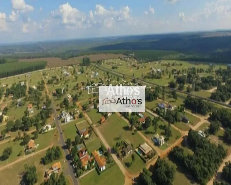 Foto 2 de Terreno / Lote à venda, 450m2 em Pardinho - SP