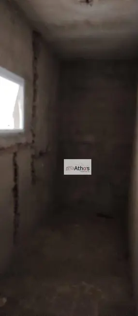 Foto 8 de Sobrado com 4 quartos à venda, 200m2 em Elias Fausto - SP
