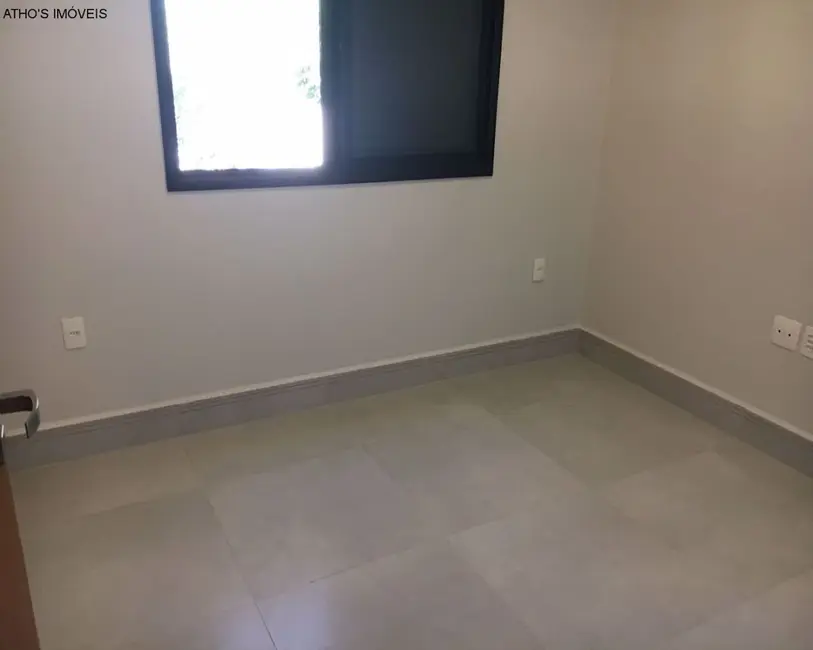 Chácara com 3 quartos à venda e para alugar, 1000m2 em Loteamento Aldrovândia Gleba 2, Indaiatuba - SP - imagem 4 Foto 4 de Chácara com 3 quartos à venda e para alugar, 1000m2 em Loteamento Aldrovândia Gleba 2, Indaiatuba - SP