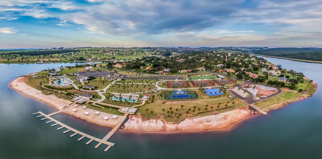 Foto 6 de Casa de Condomínio com 4 quartos à venda, 450m2 em Paranapanema - SP