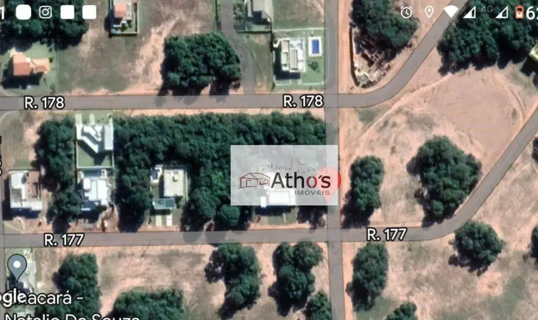 Foto 1 de Terreno / Lote à venda, 282m2 em Pardinho - SP