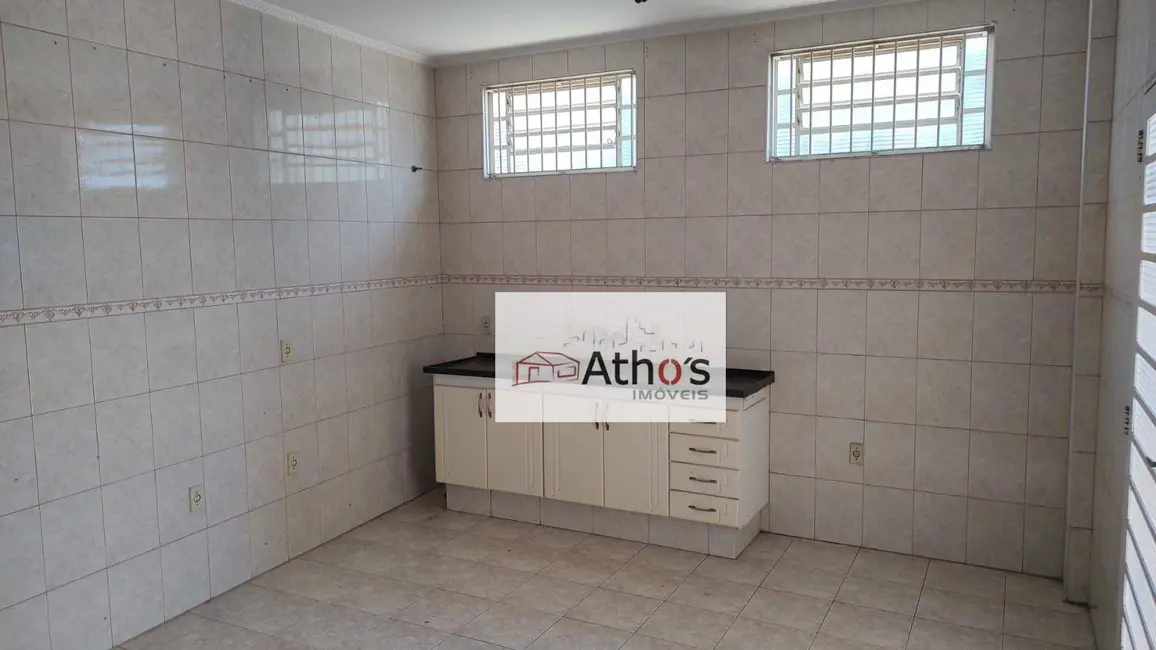 Casa com 3 quartos à venda e para alugar, 182m2 em Centro, Indaiatuba - SP - imagem 9 Foto 9 de Casa com 3 quartos à venda e para alugar, 182m2 em Centro, Indaiatuba - SP