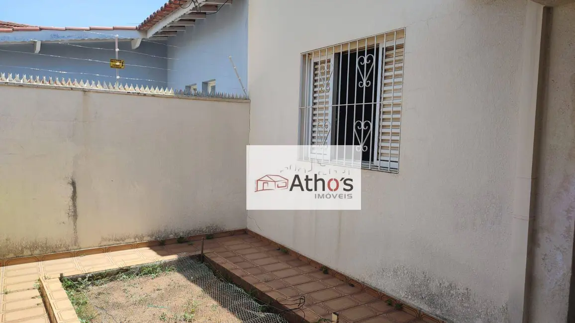 Casa com 3 quartos à venda e para alugar, 182m2 em Centro, Indaiatuba - SP - imagem 3 Foto 3 de Casa com 3 quartos à venda e para alugar, 182m2 em Centro, Indaiatuba - SP