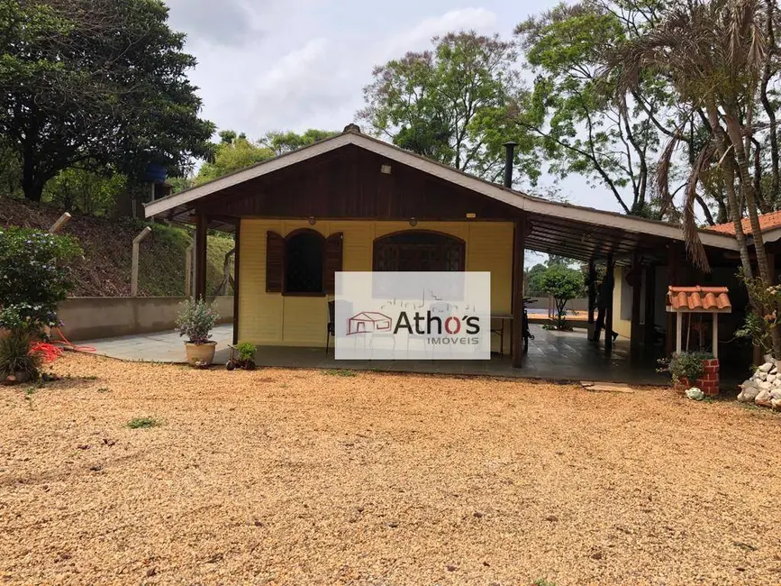 Foto 2 de Chácara com 3 quartos à venda, 12300m2 em Cidade Jardim, Pirassununga - SP