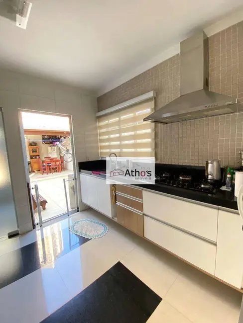 Foto 6 de Sobrado com 3 quartos à venda, 125m2 em Vila Lopes, Indaiatuba - SP