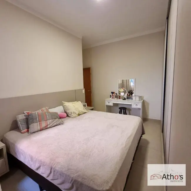 Casa com 2 quartos à venda, 150m2 em Indaiatuba - SP - imagem 3 Foto 3 de Casa com 2 quartos à venda, 150m2 em Indaiatuba - SP