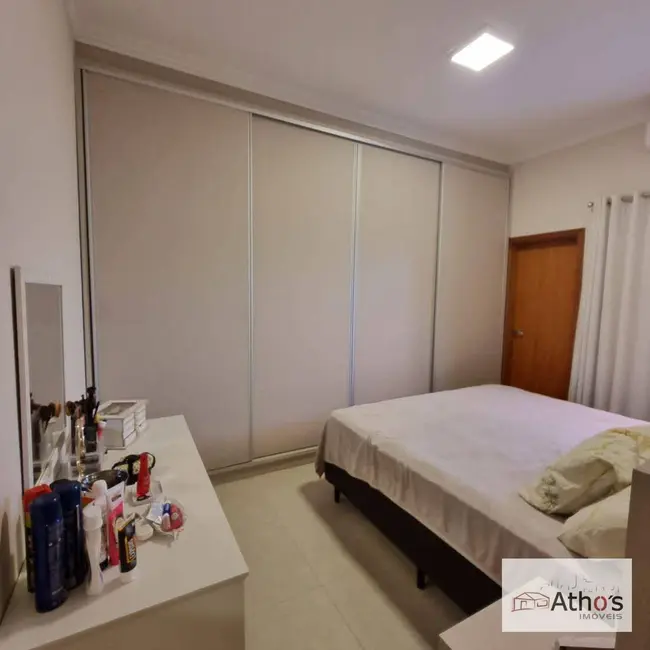 Casa com 2 quartos à venda, 150m2 em Indaiatuba - SP - imagem 2 Foto 2 de Casa com 2 quartos à venda, 150m2 em Indaiatuba - SP