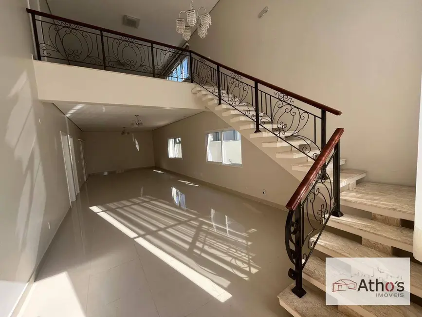 Sobrado com 4 quartos à venda e para alugar, 500m2 em Jardim Santa Rita, Indaiatuba - SP - imagem 4 Foto 4 de Sobrado com 4 quartos à venda e para alugar, 500m2 em Jardim Santa Rita, Indaiatuba - SP