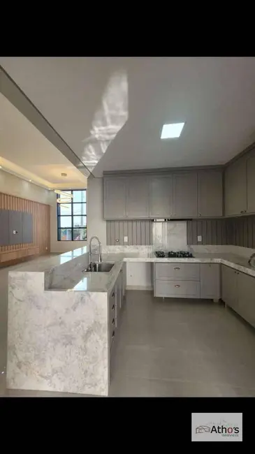 Foto 4 de Casa de Condomínio com 3 quartos à venda, 250m2 em Jardim Residencial Viena, Indaiatuba - SP