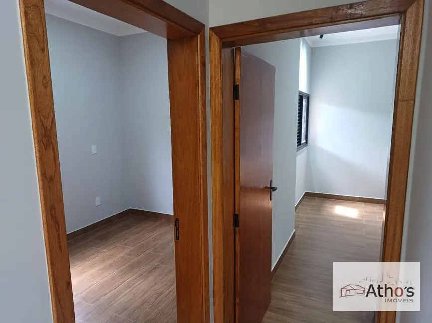 Casa com 3 quartos à venda, 150m2 em Indaiatuba - SP - imagem 4 Foto 4 de Casa com 3 quartos à venda, 150m2 em Indaiatuba - SP