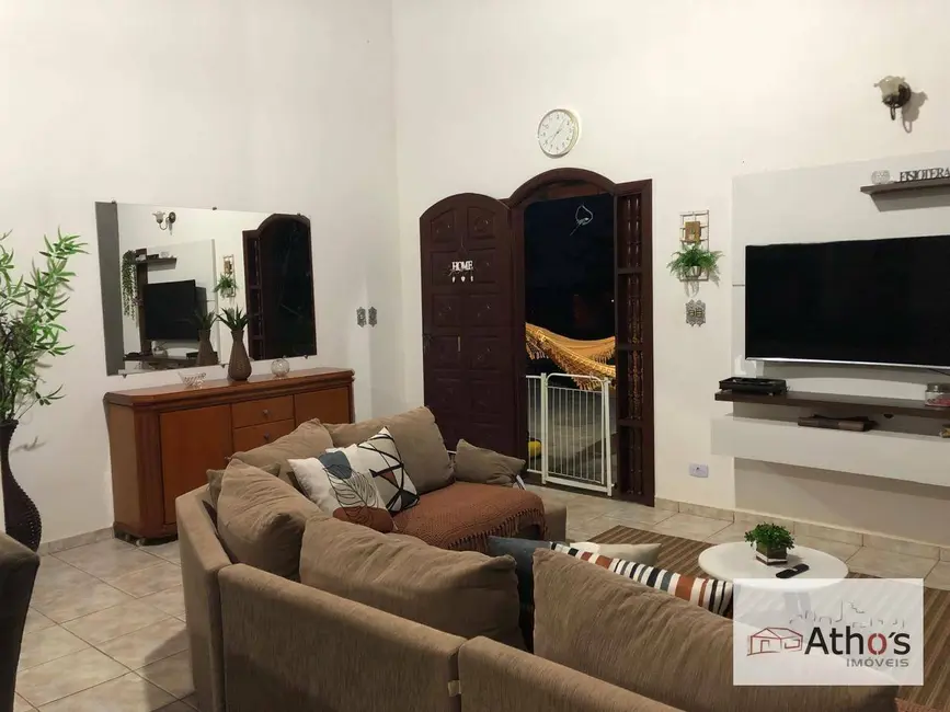 Foto 8 de Chácara com 3 quartos à venda, 2800m2 em Chácara Maracajás, Salto - SP