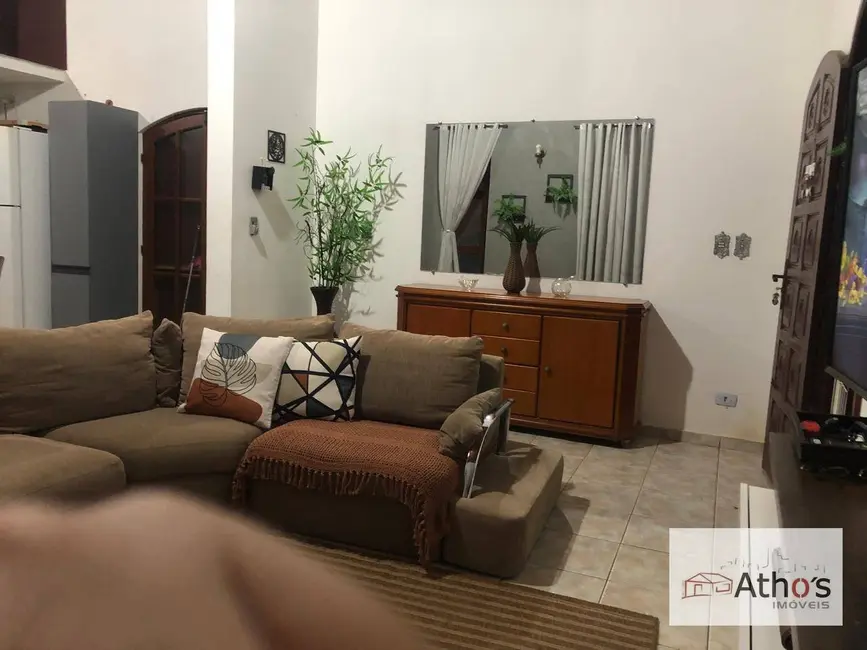 Foto 9 de Chácara com 3 quartos à venda, 2800m2 em Chácara Maracajás, Salto - SP