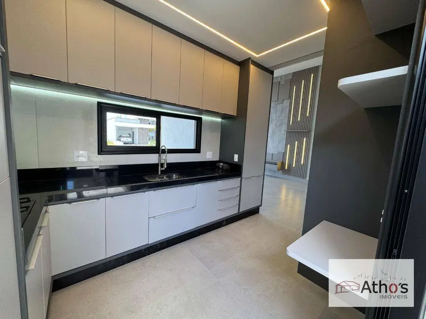 Foto 3 de Casa de Condomínio com 3 quartos à venda, 200m2 em Vila Rubens, Indaiatuba - SP