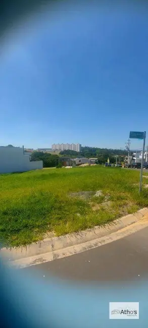 Foto 2 de Terreno / Lote à venda, 304m2 em Indaiatuba - SP