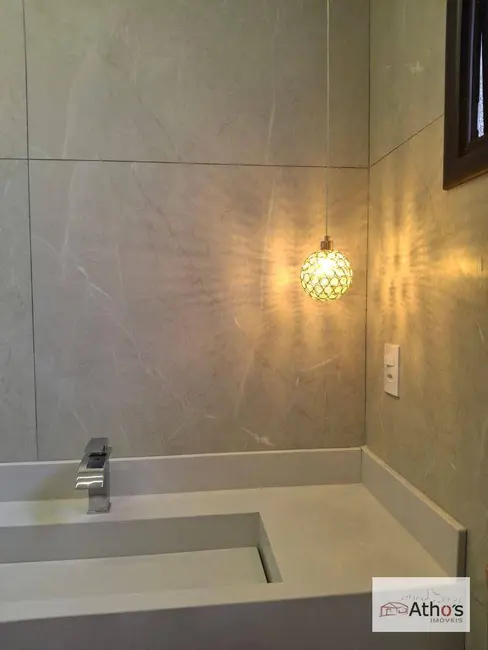 Casa de Condomínio com 3 quartos à venda, 205m2 em Indaiatuba - SP - imagem 3 Foto 3 de Casa de Condomínio com 3 quartos à venda, 205m2 em Indaiatuba - SP