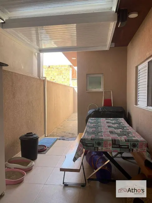 Foto 2 de Casa com 2 quartos à venda, 150m2 em Jardim União, Indaiatuba - SP