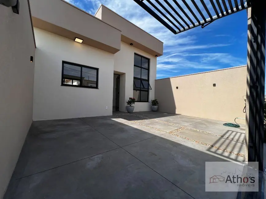 Foto 1 de Casa com 3 quartos à venda, 150m2 em Indaiatuba - SP