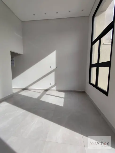 Casa com 3 quartos à venda, 150m2 em Indaiatuba - SP - imagem 3 Foto 3 de Casa com 3 quartos à venda, 150m2 em Indaiatuba - SP