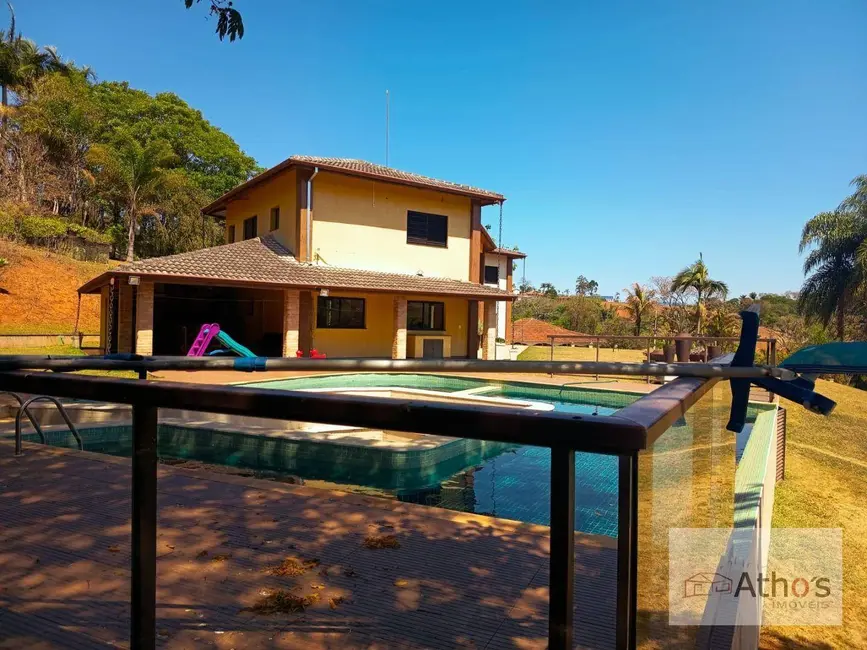 Chácara com 6 quartos à venda, 36000m2 em Centro, Pinhalzinho - SP - imagem 1 Foto 1 de Chácara com 6 quartos à venda, 36000m2 em Centro, Pinhalzinho - SP