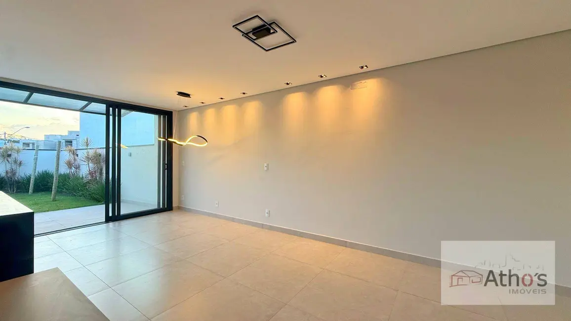 Sobrado com 3 quartos à venda e para alugar, 216m2 em Indaiatuba - SP - imagem 4 Foto 4 de Sobrado com 3 quartos à venda e para alugar, 216m2 em Indaiatuba - SP