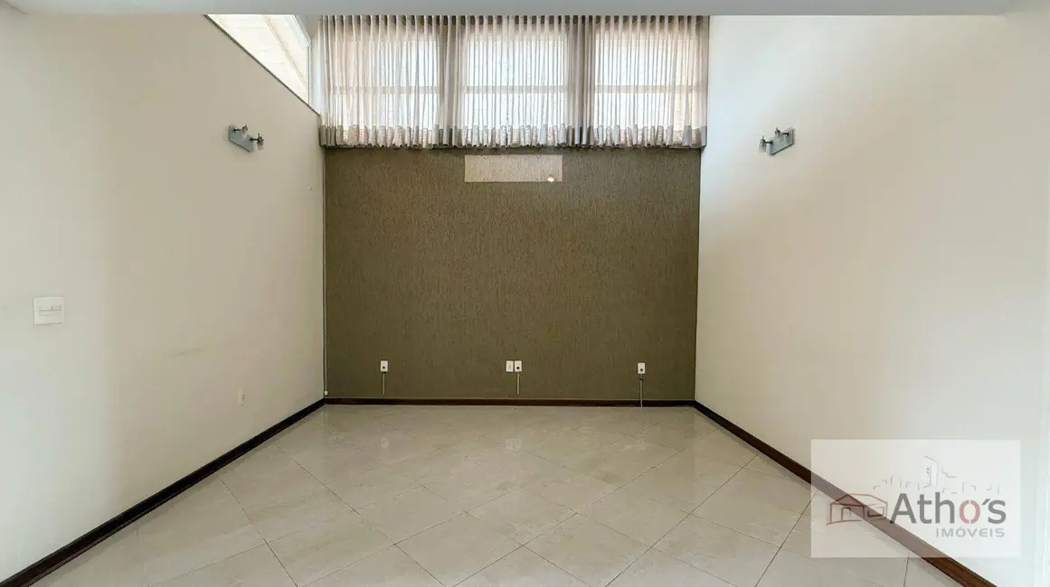Foto 6 de Sobrado com 3 quartos à venda e para alugar, 360m2 em Jardim Esplanada, Indaiatuba - SP