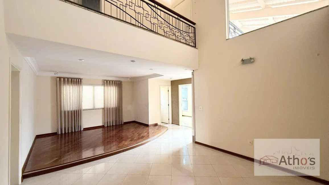 Foto 5 de Sobrado com 3 quartos à venda e para alugar, 360m2 em Jardim Esplanada, Indaiatuba - SP