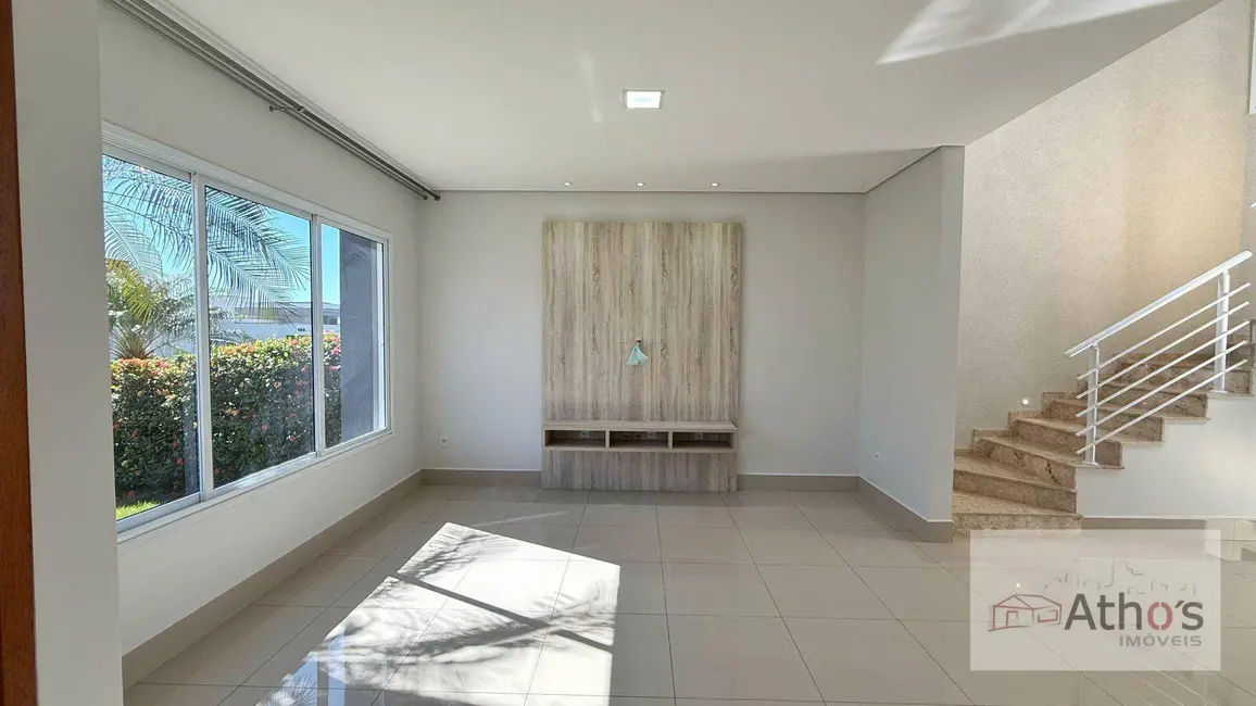 Foto 4 de Sobrado com 4 quartos à venda e para alugar, 300m2 em Jardim Residencial Dona Lucilla, Indaiatuba - SP