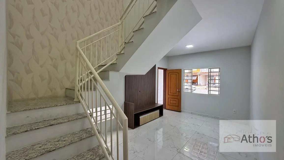 Foto 4 de Sobrado com 3 quartos à venda e para alugar, 165m2 em Jardim Tropical, Indaiatuba - SP