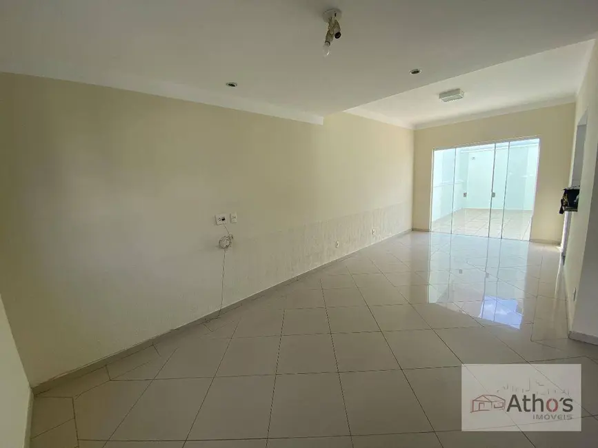 Foto 2 de Sobrado com 3 quartos à venda, 150m2 em Indaiatuba - SP