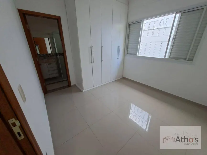 Foto 9 de Casa com 4 quartos à venda, 360m2 em Jardim Esplanada, Indaiatuba - SP