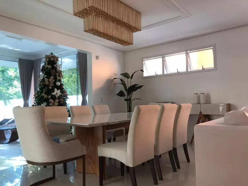 Casa com 4 quartos para alugar, 450m2 em Jurerê, Florianopolis - SC - imagem 4 Foto 4 de Casa com 4 quartos para alugar, 450m2 em Jurerê, Florianopolis - SC