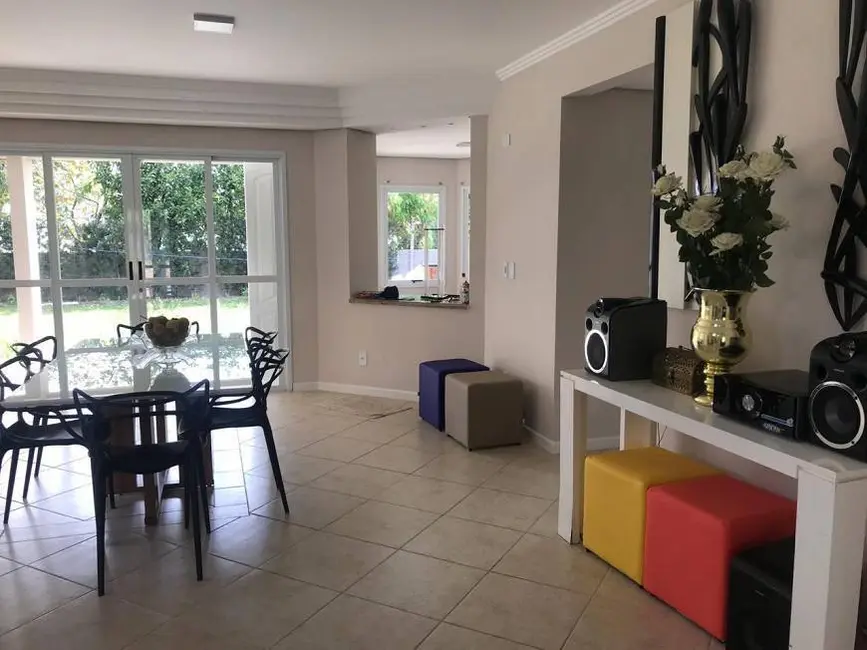 Foto 4 de Casa com 5 quartos à venda, 373m2 em Jurerê, Florianopolis - SC