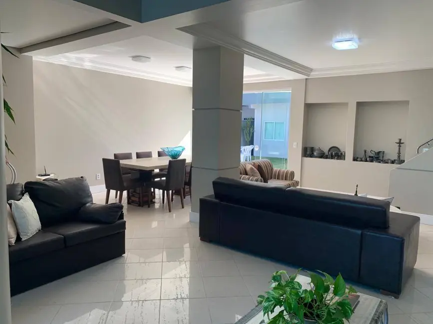 Foto 6 de Casa com 6 quartos para alugar, 380m2 em Jurerê Internacional, Florianopolis - SC