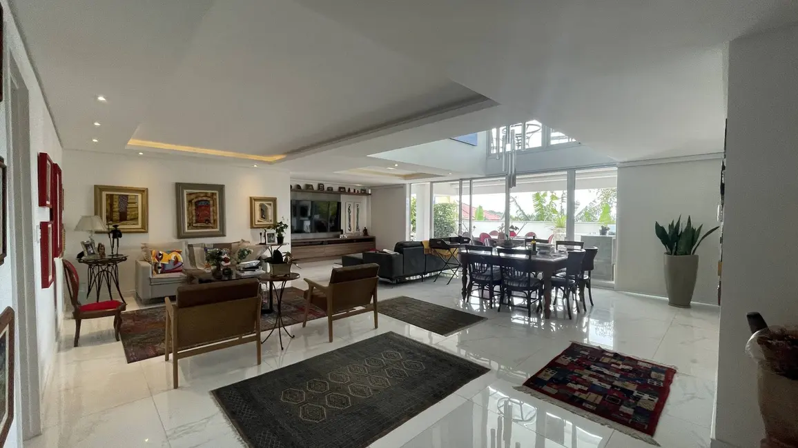 Foto 2 de Apartamento com 4 quartos à venda, 240m2 em Canasvieiras, Florianopolis - SC