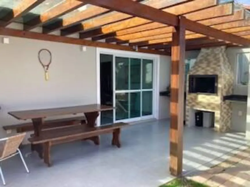 Foto 25 de Casa com 4 quartos para alugar, 300m2 em Jurerê Internacional, Florianopolis - SC