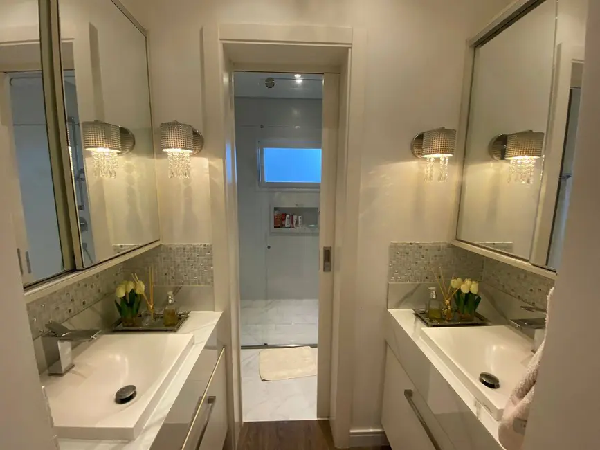 Foto 28 de Casa com 5 quartos para alugar, 280m2 em Jurerê, Florianopolis - SC