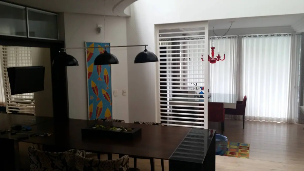 Foto 4 de Casa com 5 quartos para alugar, 350m2 em Jurerê Internacional, Florianopolis - SC